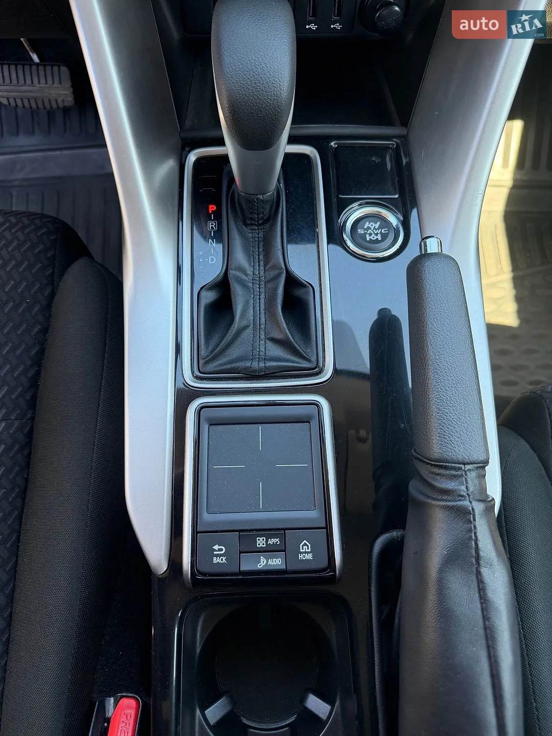 2018 Mitsubishi Eclipse Cross - мініатюра 13