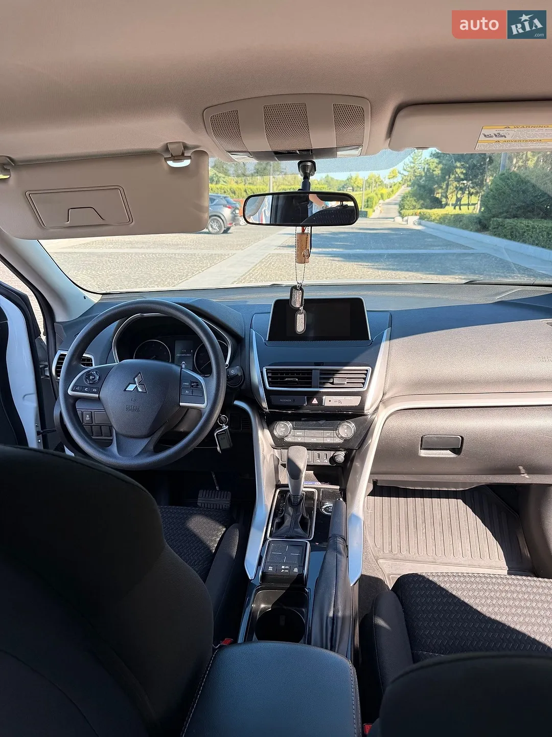 2018 Mitsubishi Eclipse Cross - мініатюра 14
