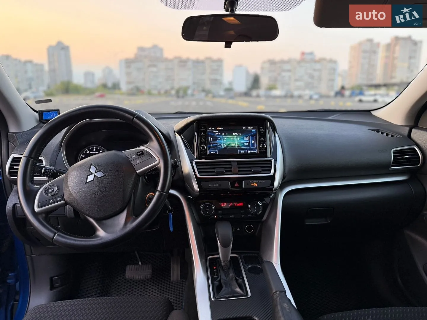 2020 Mitsubishi Eclipse Cross - мініатюра 24