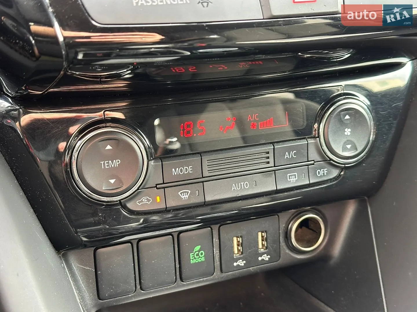 2022 Mitsubishi Eclipse Cross - мініатюра 30