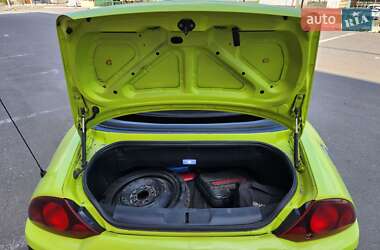 Кабриолет Mitsubishi Eclipse 2002 в 