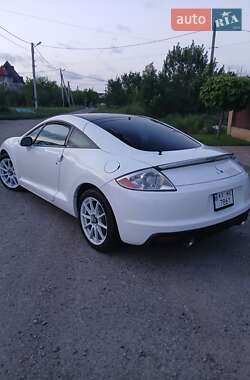 Купе Mitsubishi Eclipse 2011 в 