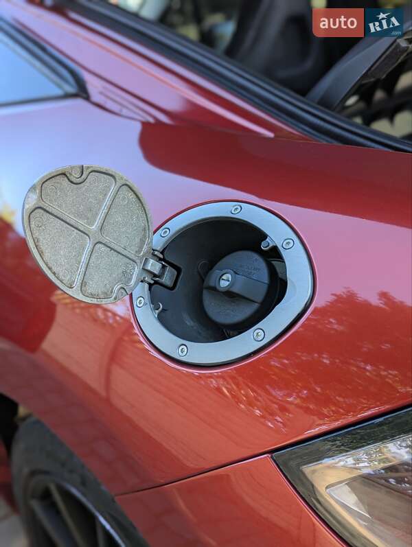Купе Mitsubishi Eclipse 2011 в Ивано-Франковске