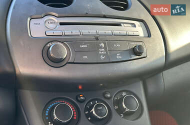 Купе Mitsubishi Eclipse 2011 в 