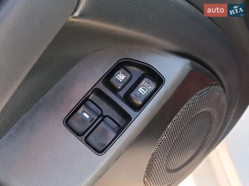 Купе Mitsubishi Eclipse 2011 в Харкові