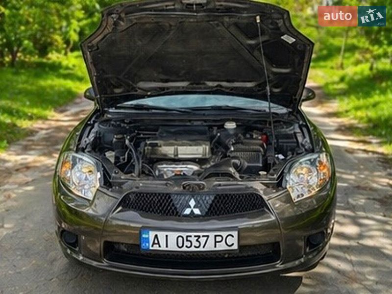 Купе Mitsubishi Eclipse 2011 в Киеве