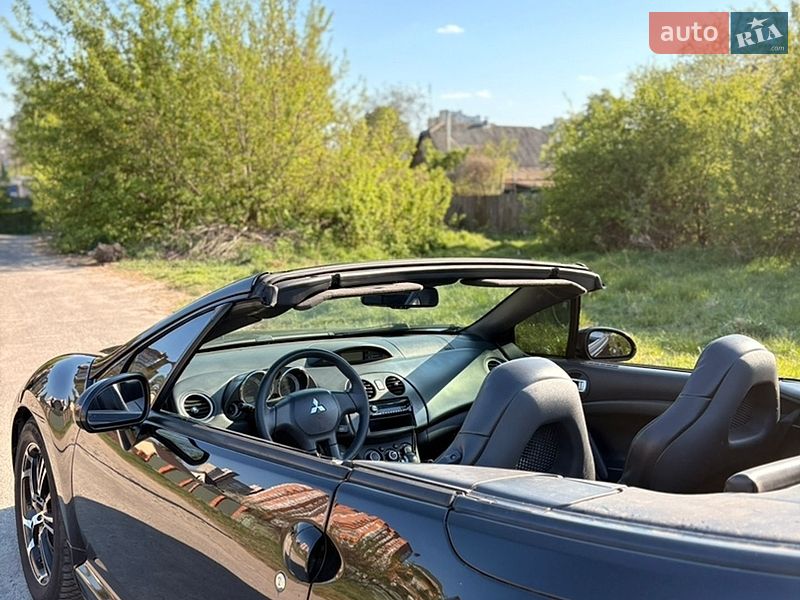 Кабриолет Mitsubishi Eclipse 2010 в Киеве