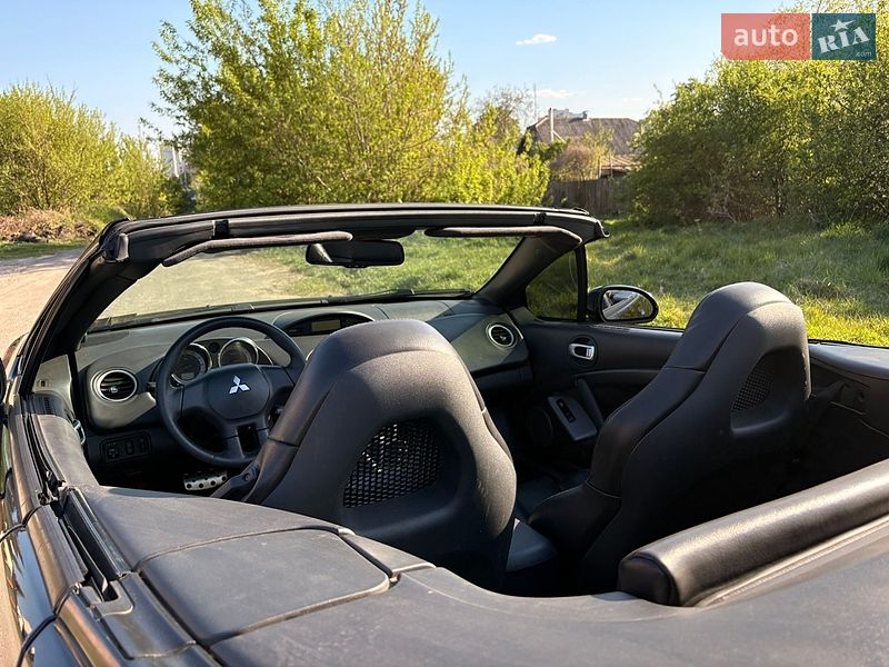 Кабриолет Mitsubishi Eclipse 2010 в Киеве