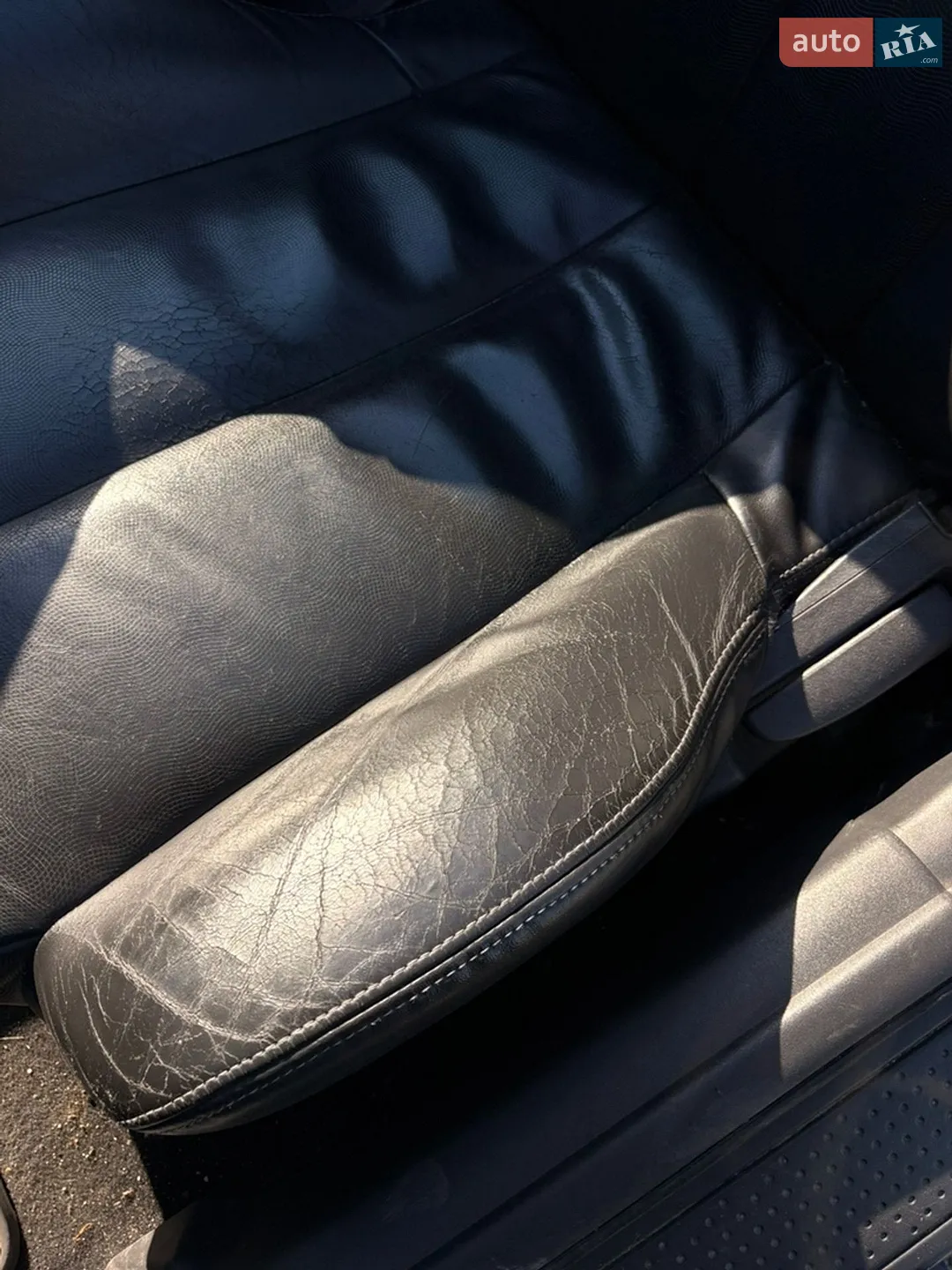 2010 Mitsubishi Eclipse - мініатюра 30