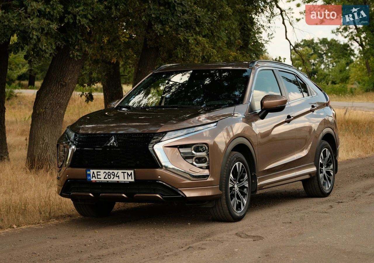 2022 Mitsubishi Eclipse Cross - мініатюра 16