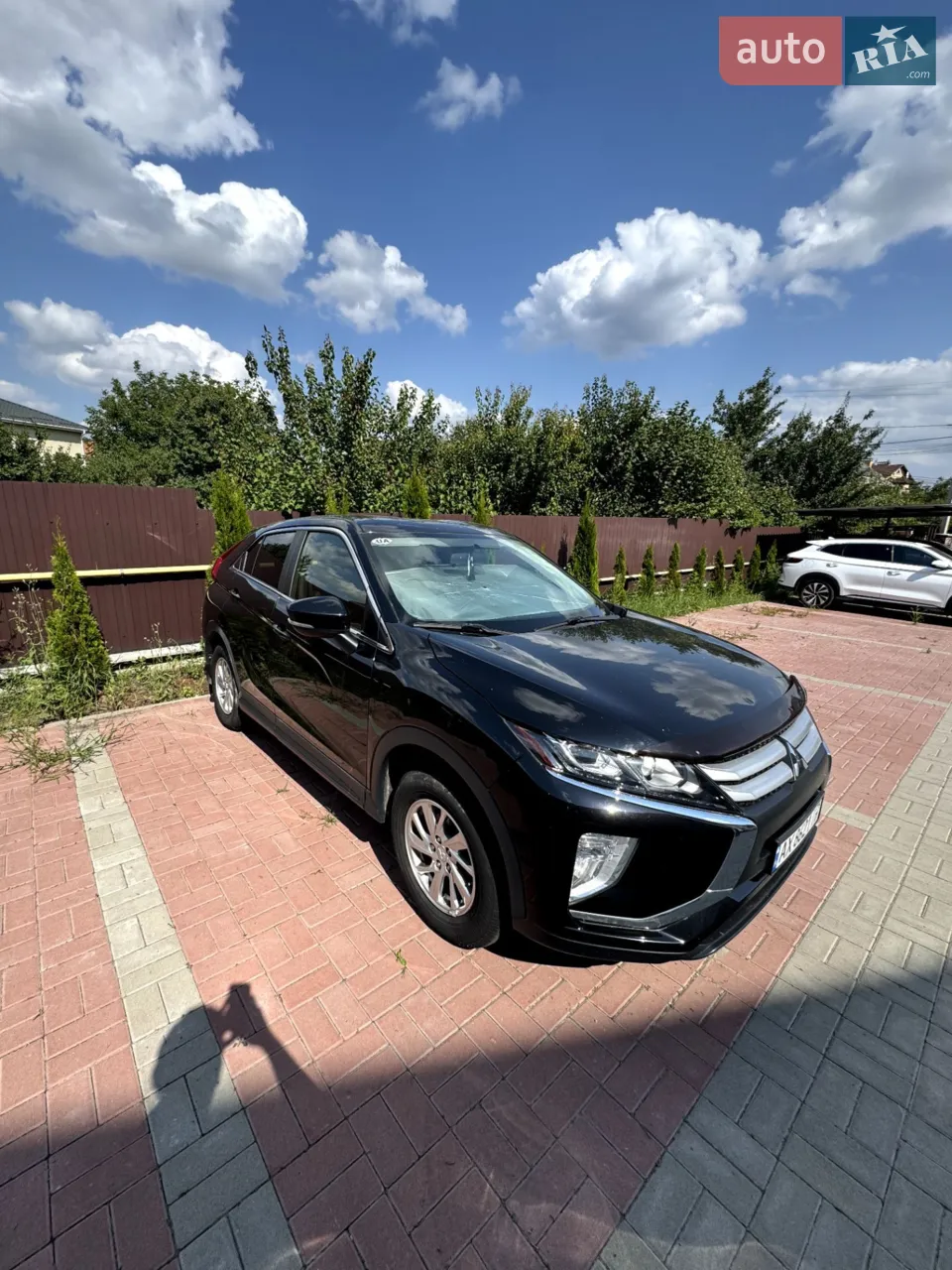2018 Mitsubishi Eclipse Cross - мініатюра 16