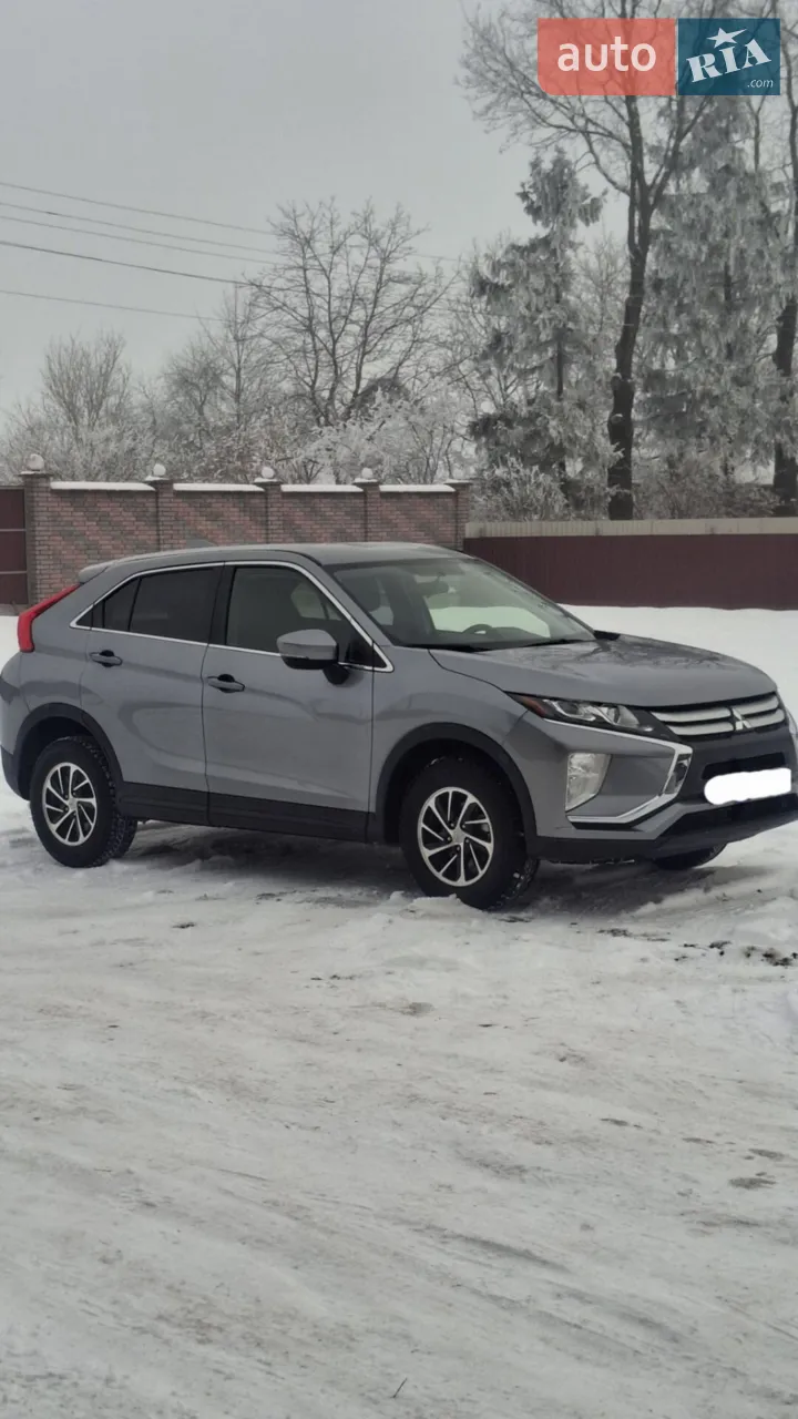 2020 Mitsubishi Eclipse Cross - мініатюра 27
