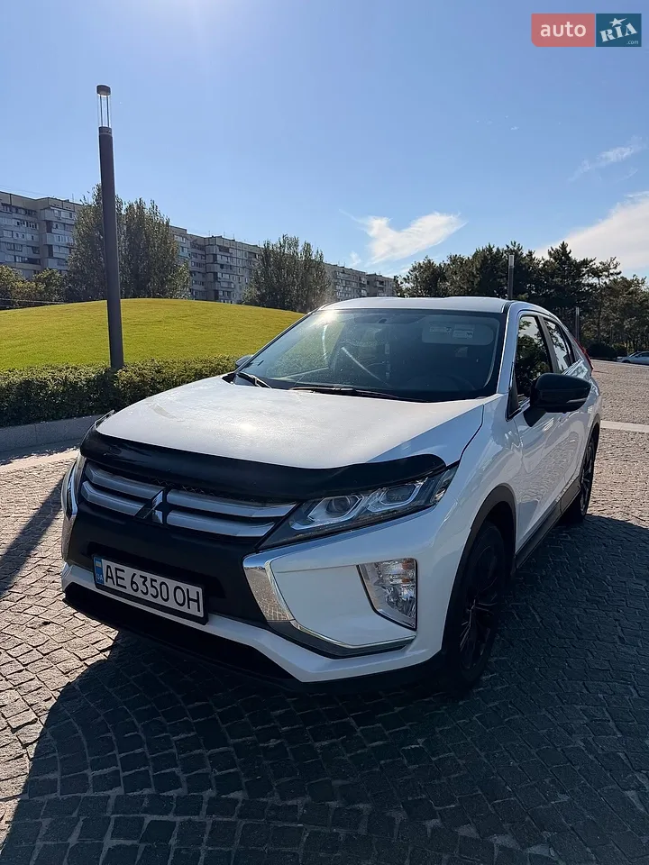 2018 Mitsubishi Eclipse Cross - мініатюра 18