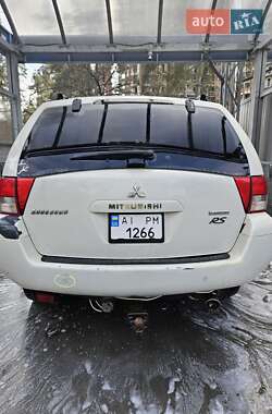 Позашляховик / Кросовер Mitsubishi Endeavor 2004 в 