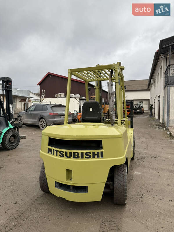 Вилочный погрузчик Mitsubishi FD 1995 в Чемеровцах