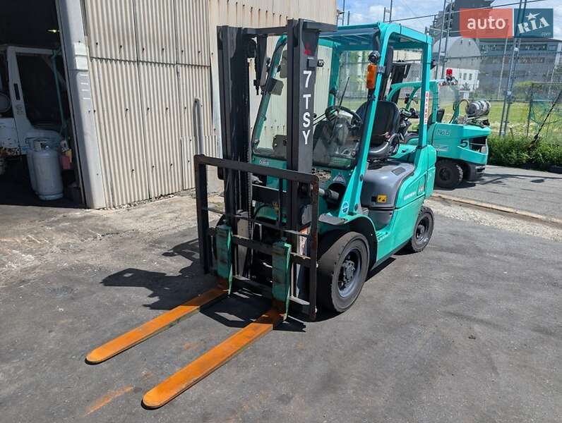 Вилочный погрузчик Mitsubishi FD 2021 в Киеве фото 2 Вилочный погрузчик Mitsubishi FD 2021 в Киеве