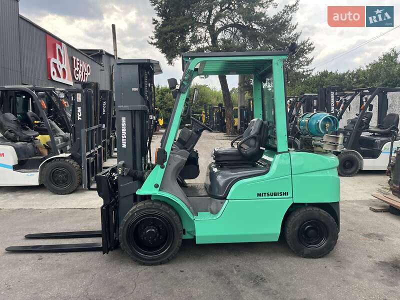 Mitsubishi FG 2014