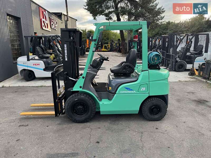 Mitsubishi FG 2014