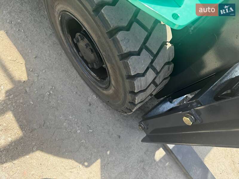 Вилочный погрузчик Mitsubishi FGE 2017 в Одессе