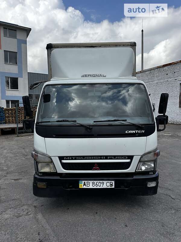 Грузовой фургон Mitsubishi Fuso Canter 2007 в Виннице