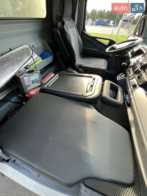 Грузовой фургон Mitsubishi Fuso Canter 2015 в Ковеле