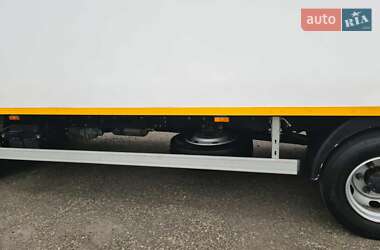 Грузовой фургон Mitsubishi Fuso Canter 2021 в 