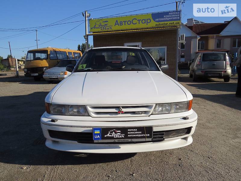 Mitsubishi Galant 1989 года