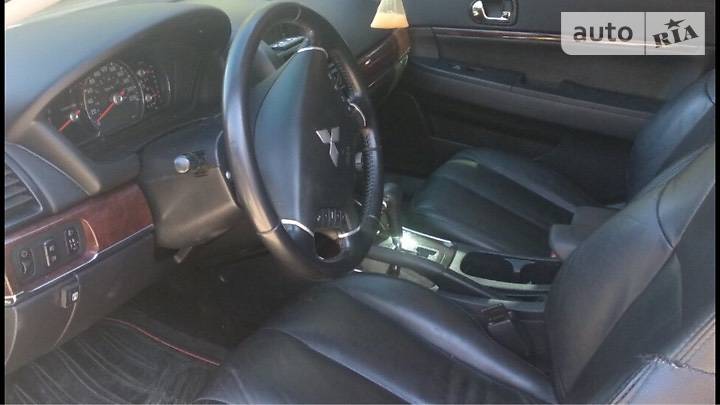 Седан Mitsubishi Galant 2008 в Мостиській