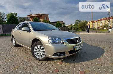 Седан Mitsubishi Galant 2009 в Львове