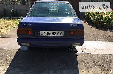 Седан Mitsubishi Galant 1986 в Кривом Роге