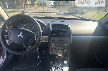 Седан Mitsubishi Galant 2009 в Днепре