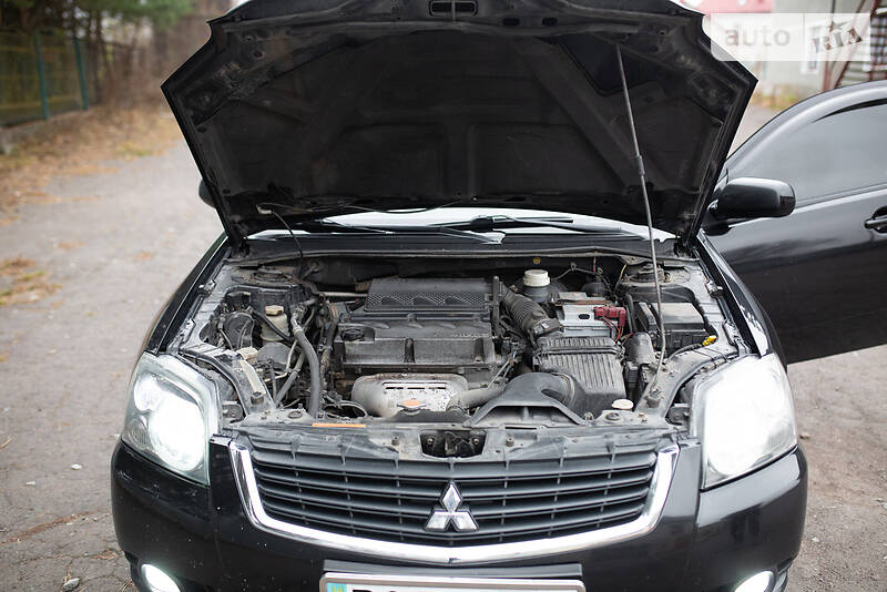 Седан Mitsubishi Galant 2008 в Тернополе