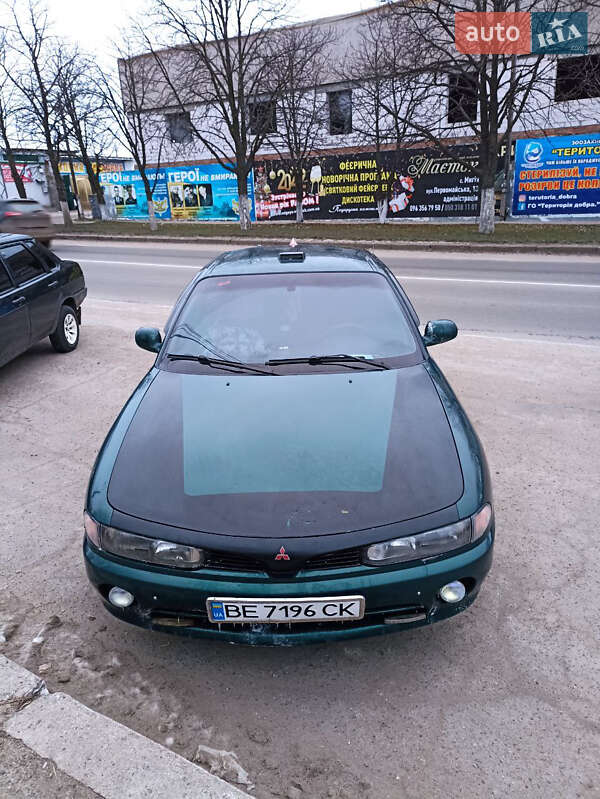 Седан Mitsubishi Galant 1996 в Первомайске