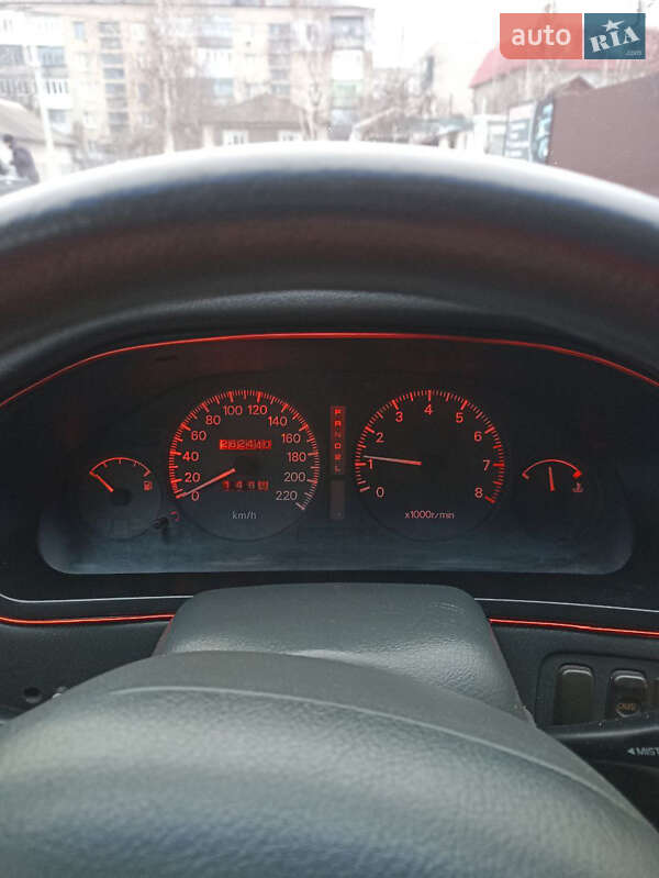 Седан Mitsubishi Galant 1996 в Первомайске