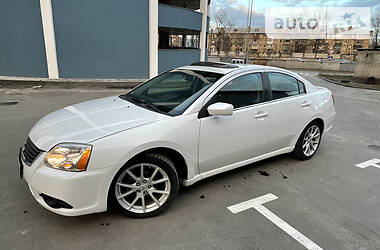 Mitsubishi Galant 2012