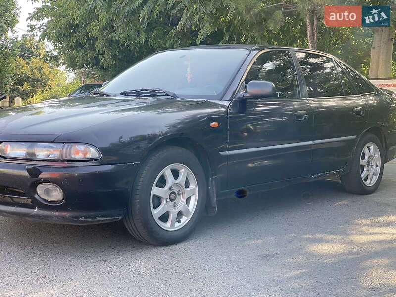 Хэтчбек Mitsubishi Galant 1994 в Одессе