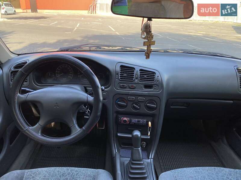 Хэтчбек Mitsubishi Galant 1994 в Одессе