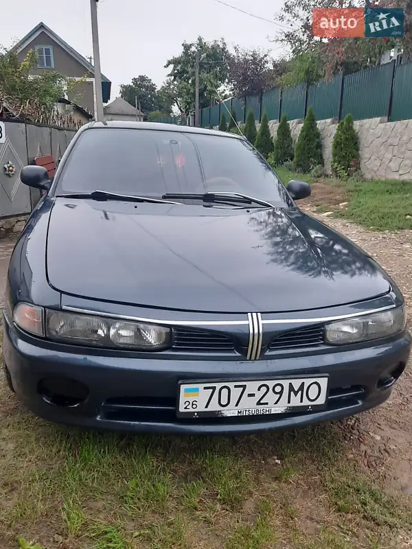 Mitsubishi Galant