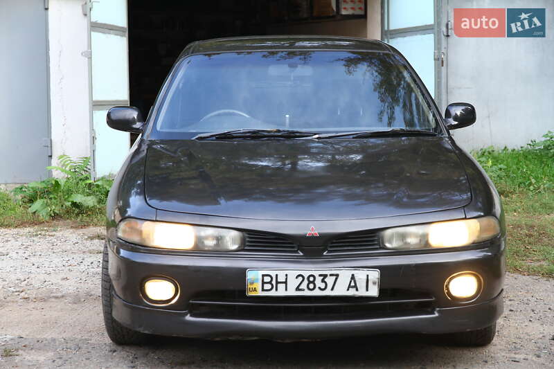 Седан Mitsubishi Galant 1993 в Одесі