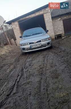 Седан Mitsubishi Galant 1995 в Балте
