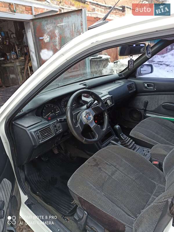 Седан Mitsubishi Galant 1988 в Олександрії