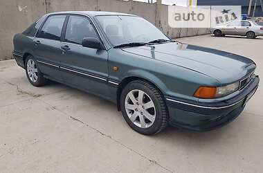 Хэтчбек Mitsubishi Galant 1989 в 