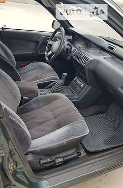 Хэтчбек Mitsubishi Galant 1989 в 