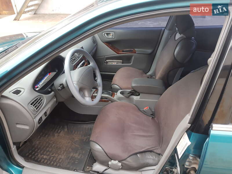 Седан Mitsubishi Galant 1999 в Києві