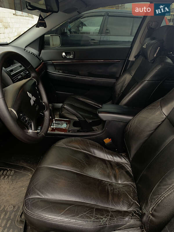 Седан Mitsubishi Galant 2008 в Мерефа