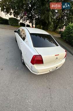Седан Mitsubishi Galant 2004 в 