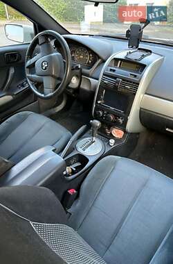 Седан Mitsubishi Galant 2004 в 