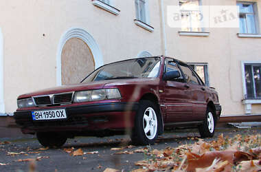 Седан Mitsubishi Galant 1988 в Одесі