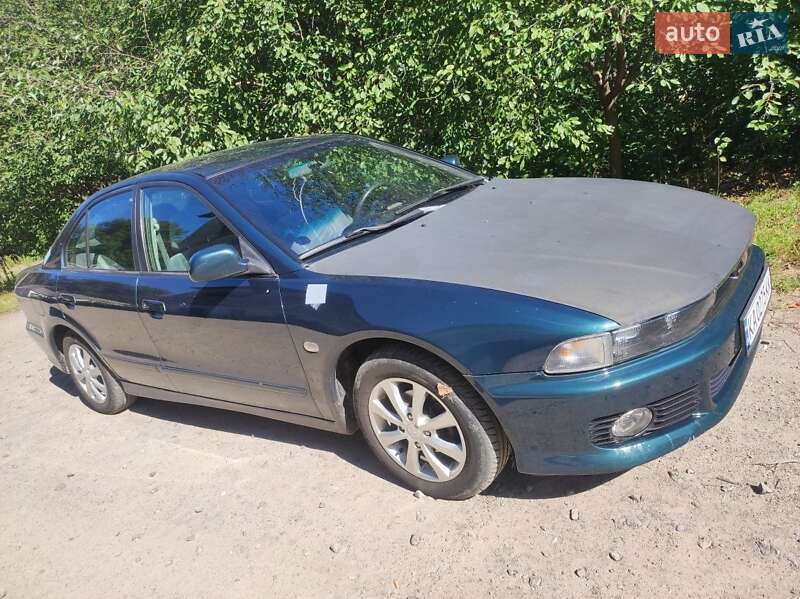 Mitsubishi Galant 2000