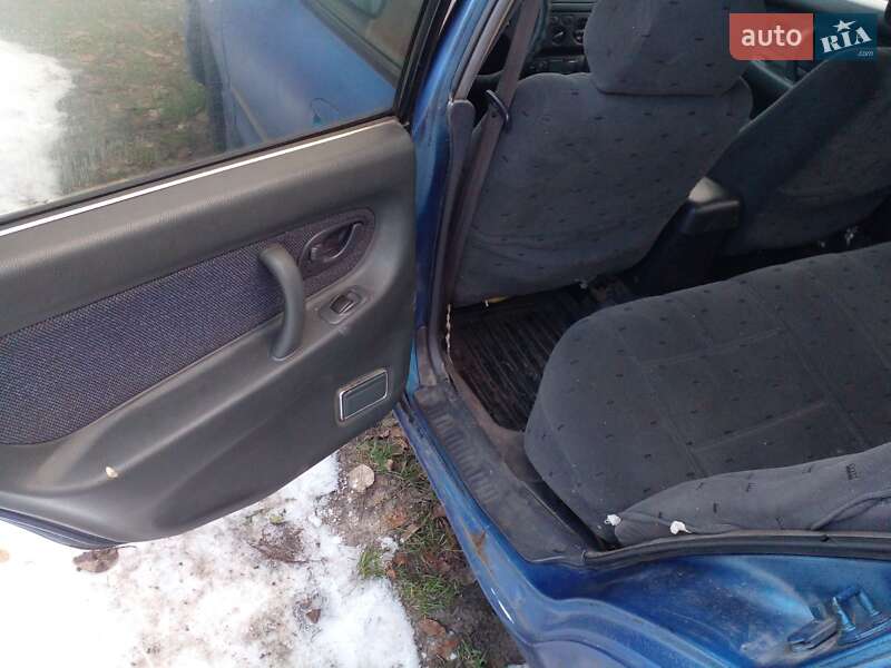 Седан Mitsubishi Galant 1993 в Черкассах